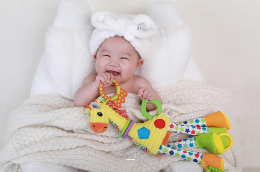 果洛宝宝便血的原因有哪些 果洛宝宝便血的原因有哪些